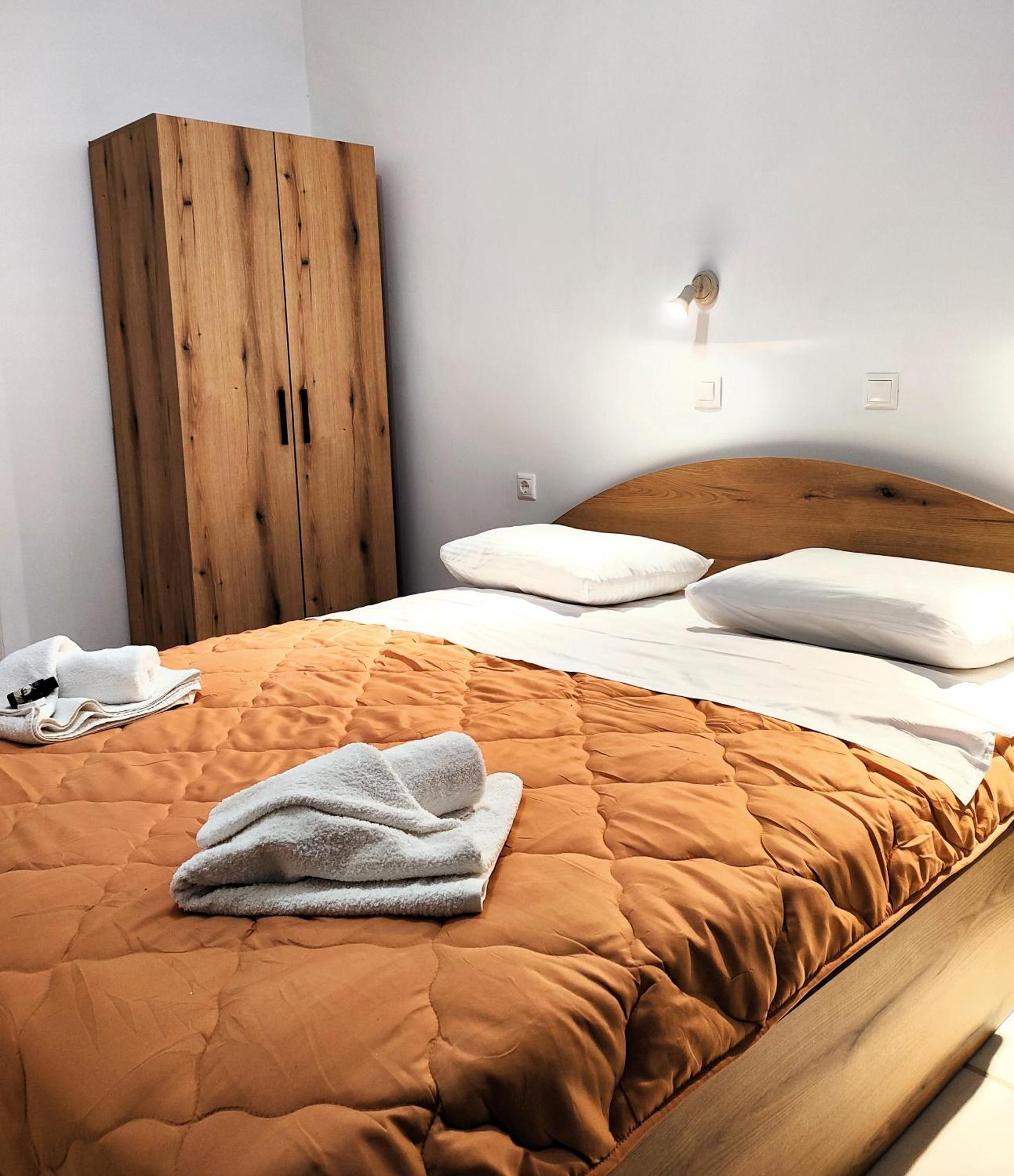 Eleni Apartments Sant George Beach Айос-Георгіос Екстер'єр фото