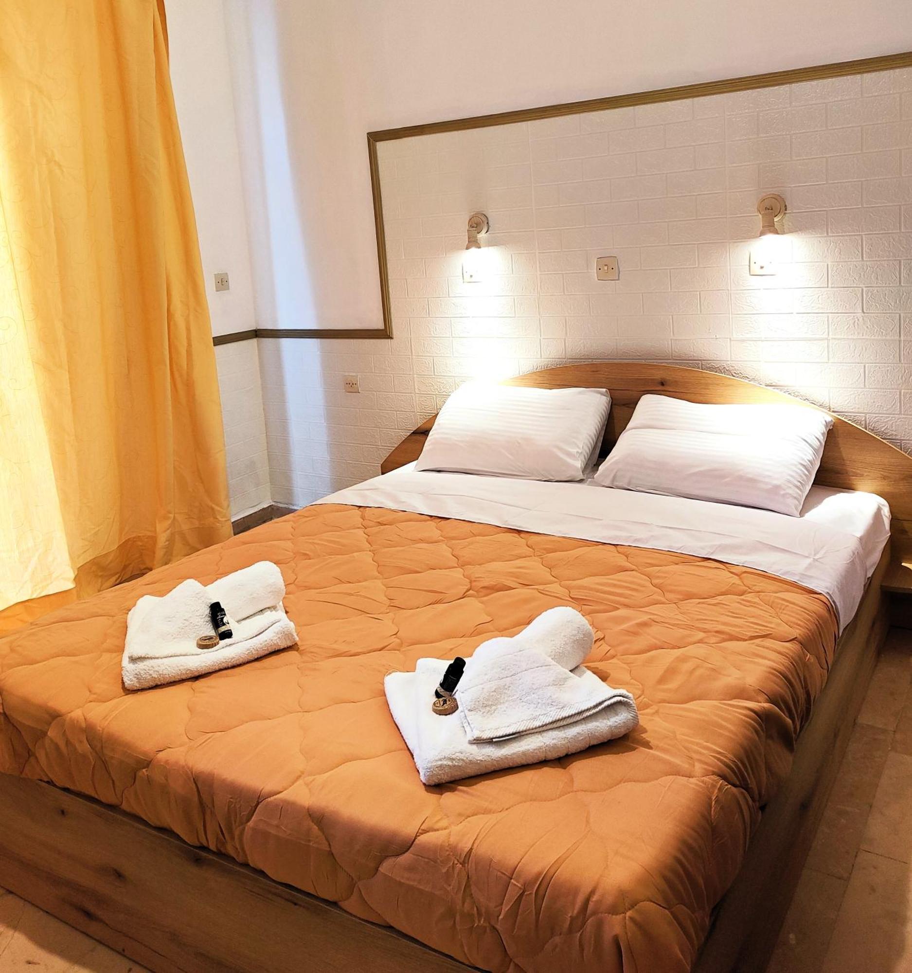 Eleni Apartments Sant George Beach Айос-Георгіос Екстер'єр фото